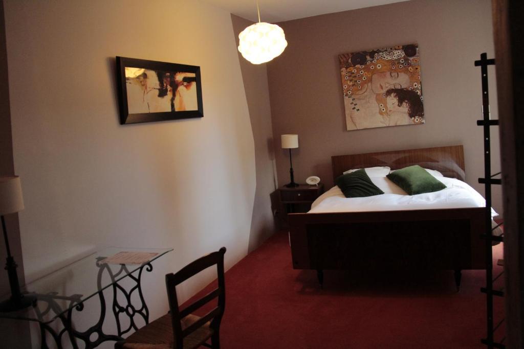 Bed and Breakfast Les 5 Санс Номер фото